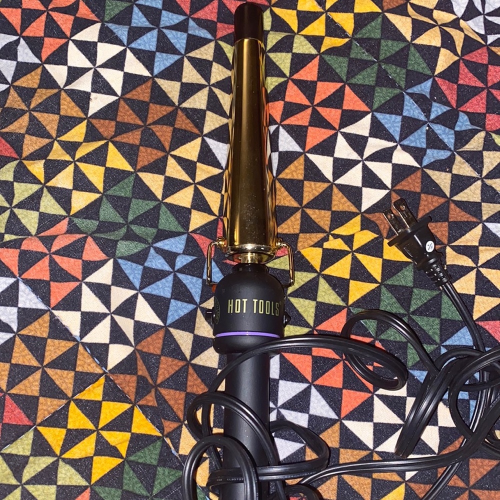 Hot tools gold curling wand